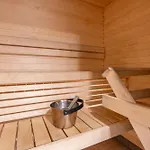 Apartament Spacious 2br View With Sauna & Balcony *